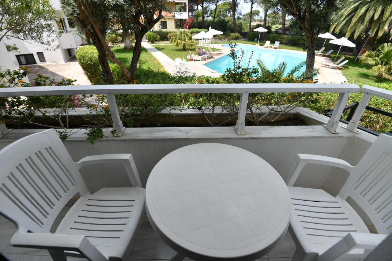 Niki Hotel Apartments Ialysos  Extérieur photo
