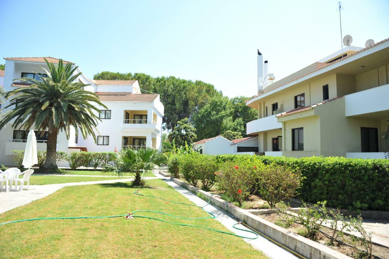 Niki Hotel Apartments Ialysos  Extérieur photo