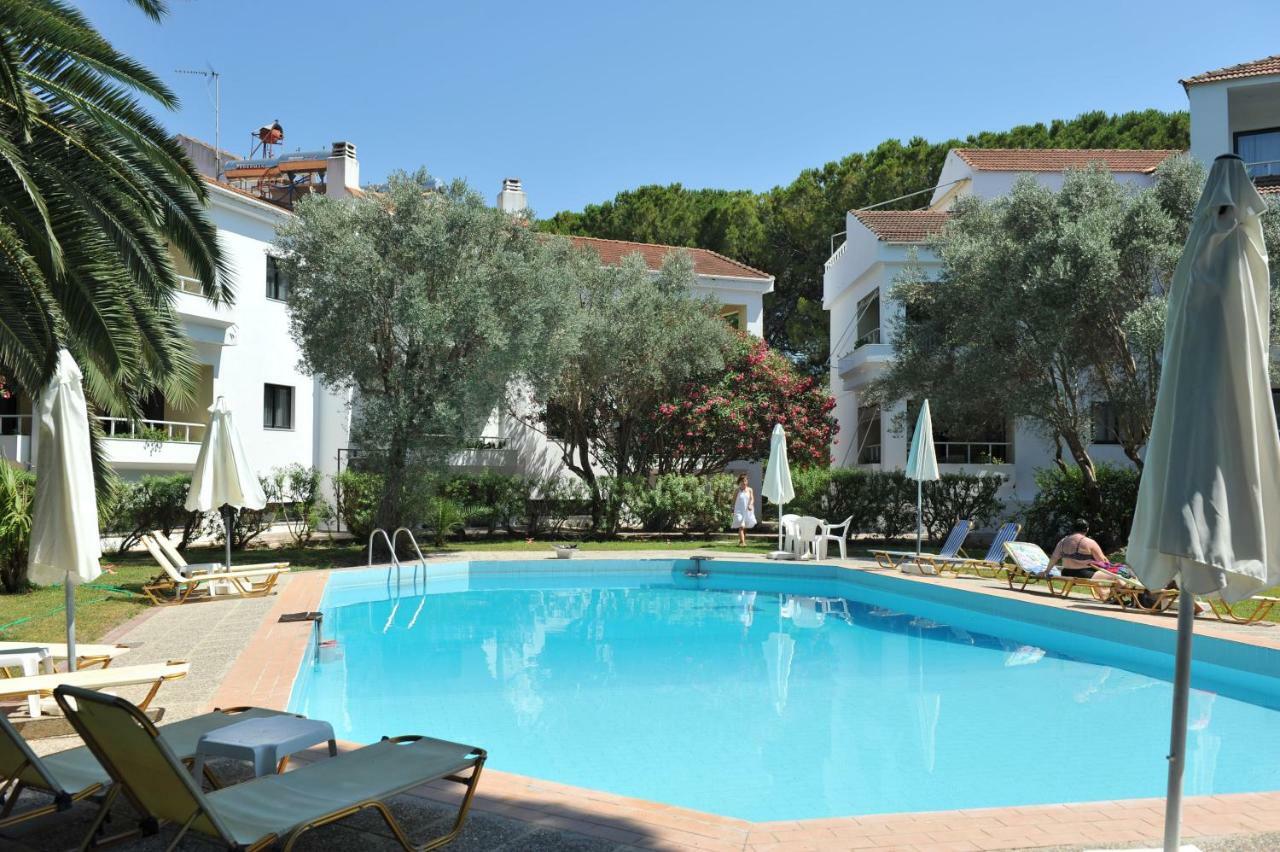 Niki Hotel Apartments Ialysos  Extérieur photo